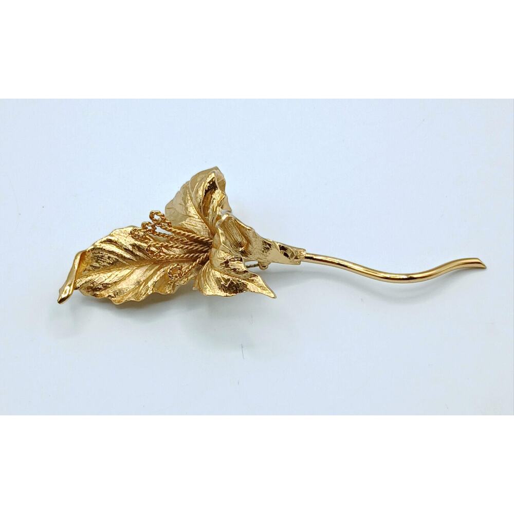 Vintage 60s Gold Tone Three Dimensional ORCHID Brooch